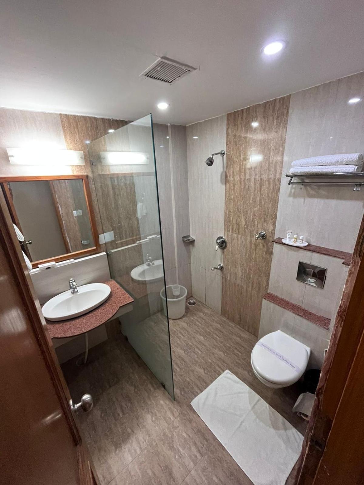 Rāni Pokhri Hotel Padmini Palace מראה חיצוני תמונה