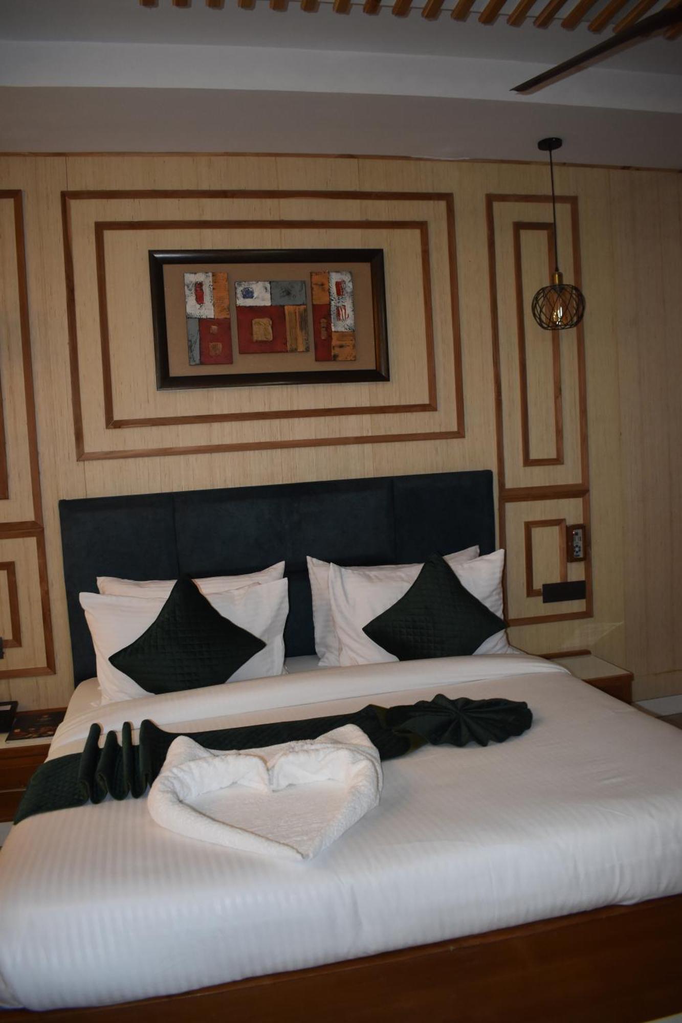 Rāni Pokhri Hotel Padmini Palace מראה חיצוני תמונה