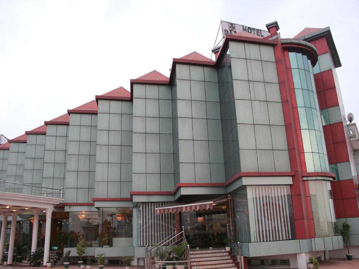 Rāni Pokhri Hotel Padmini Palace מראה חיצוני תמונה